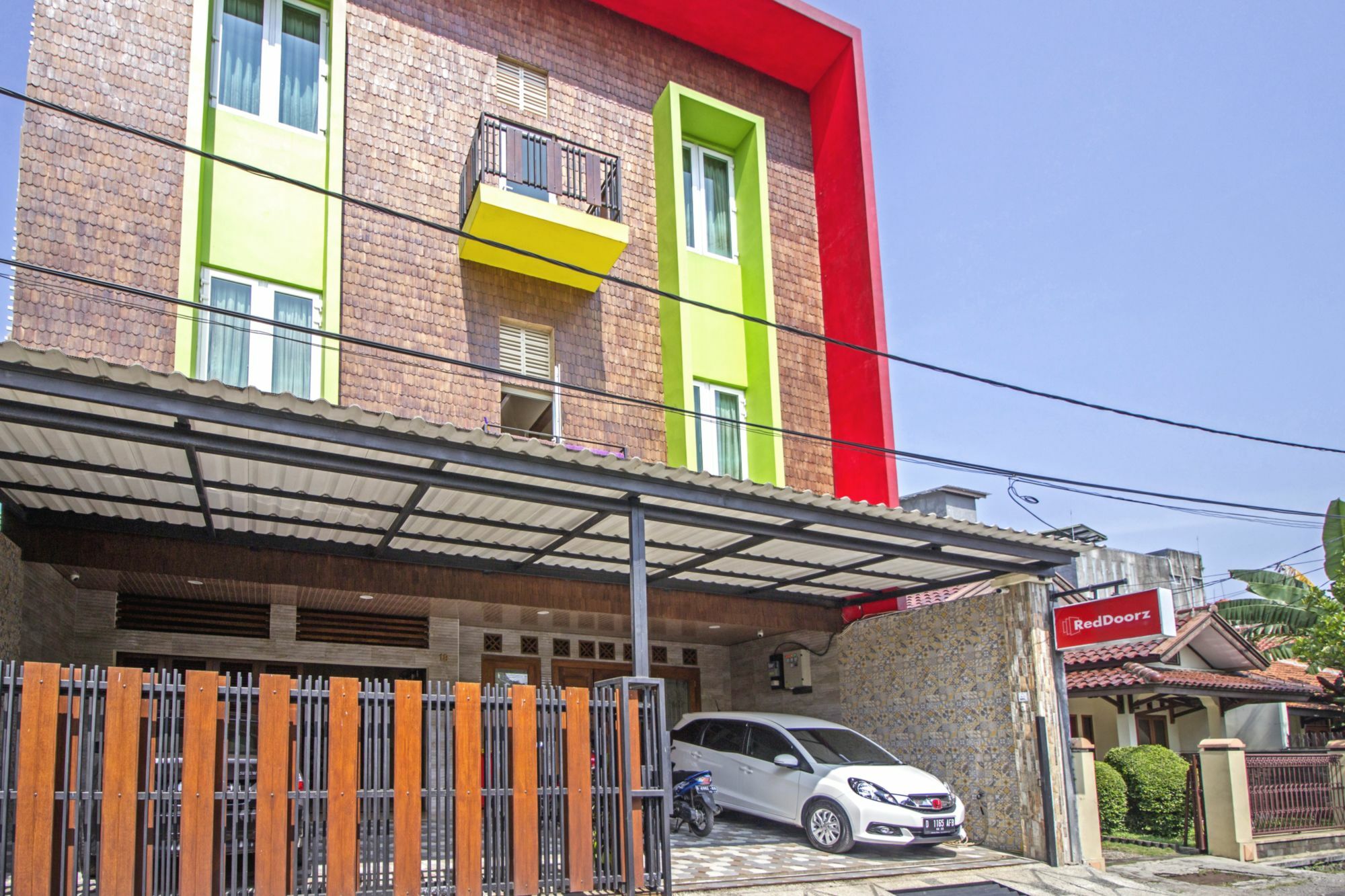 Reddoorz Near Trans Mall 2 2*